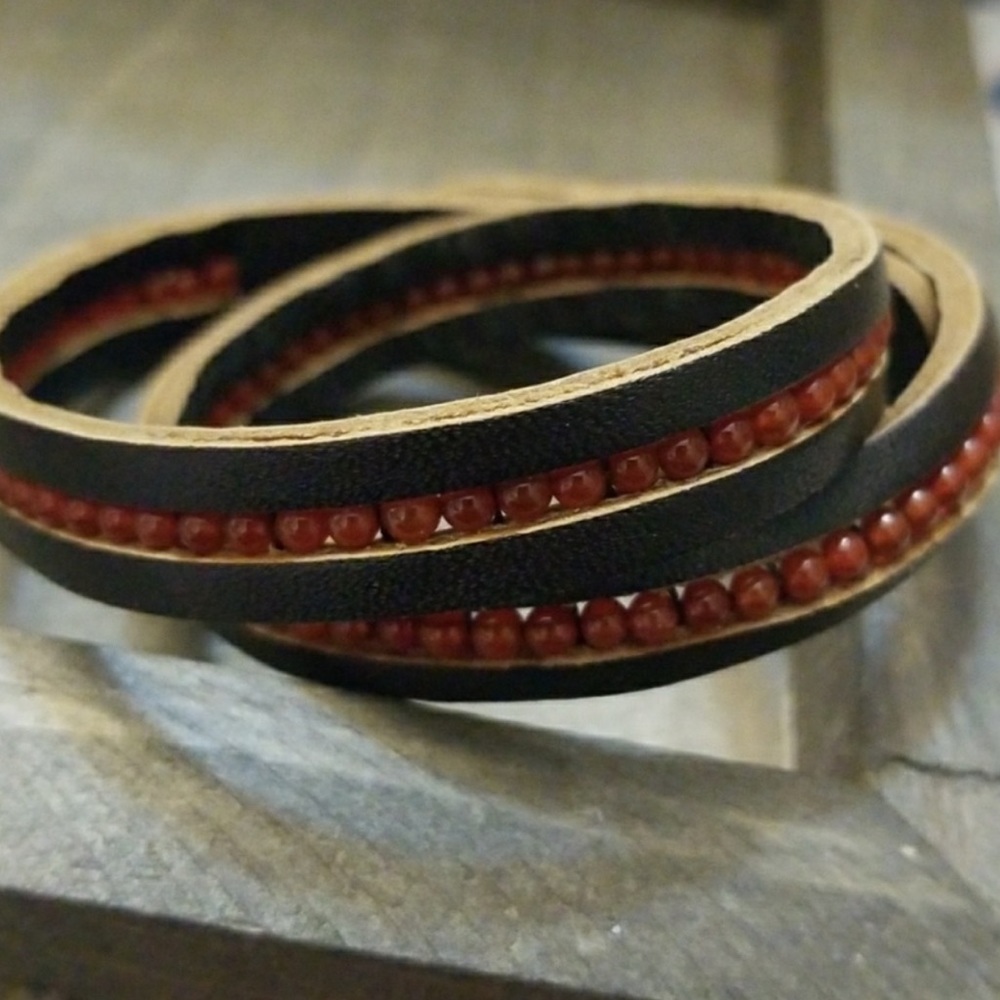 Jewel Kade Cranberry Leather Wrap Bracelet